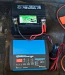 Battery charger connections