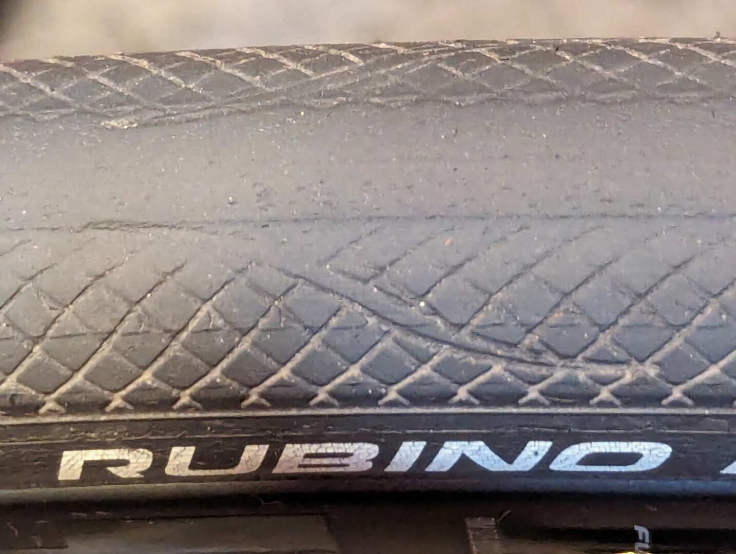 Vittoria Rubino Pro Tubeless ready front tire wear after 3300 mi